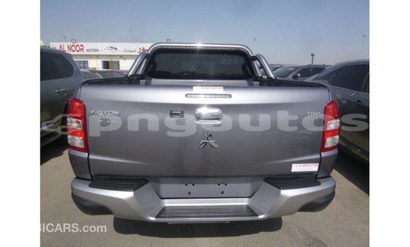Buy Import Mitsubishi Triton Other Car in Import - Dubai in Enga Buy Import Mitsubishi Triton Other Car in Import - Dubai in Enga