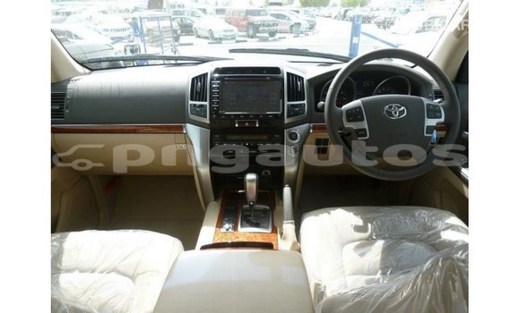 Buy Import Toyota Land Cruiser Black Car in Import - Dubai in Enga Buy Import Toyota Land Cruiser Black Car in Import - Dubai in Enga