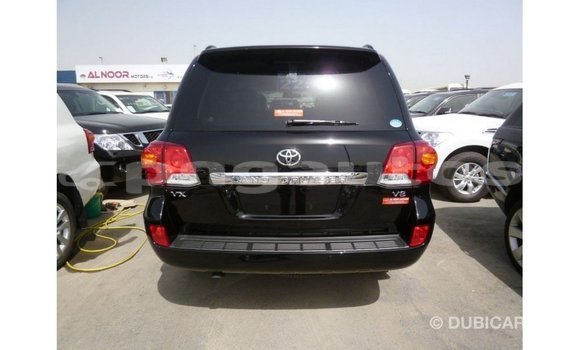 Buy Import Toyota Land Cruiser Black Car in Import - Dubai in Enga Buy Import Toyota Land Cruiser Black Car in Import - Dubai in Enga