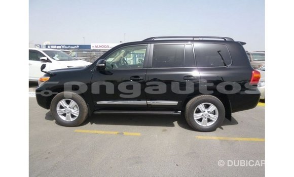 Buy Import Toyota Land Cruiser Black Car in Import - Dubai in Enga Buy Import Toyota Land Cruiser Black Car in Import - Dubai in Enga