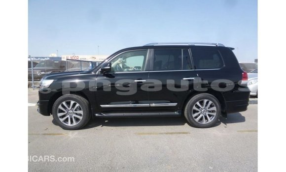 Buy Import Toyota Land Cruiser Black Car in Import - Dubai in Enga Buy Import Toyota Land Cruiser Black Car in Import - Dubai in Enga
