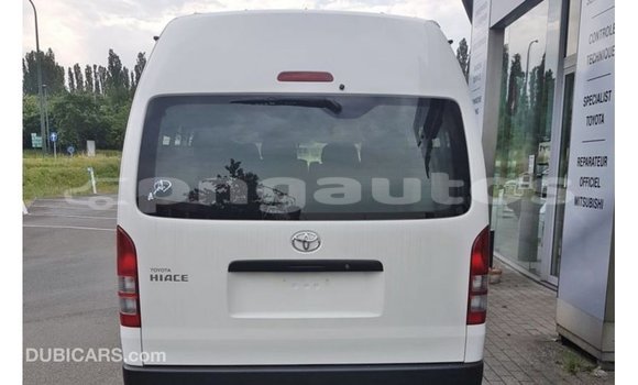 Buy Import Toyota Hiace White Car in Import - Dubai in Enga Buy Import Toyota Hiace White Car in Import - Dubai in Enga