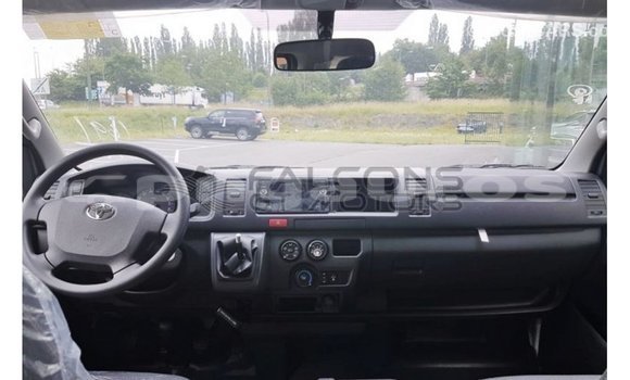 Buy Import Toyota Hiace White Car in Import - Dubai in Enga Buy Import Toyota Hiace White Car in Import - Dubai in Enga