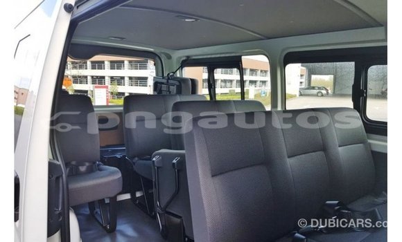 Buy Import Toyota Hiace White Car in Import - Dubai in Enga Buy Import Toyota Hiace White Car in Import - Dubai in Enga