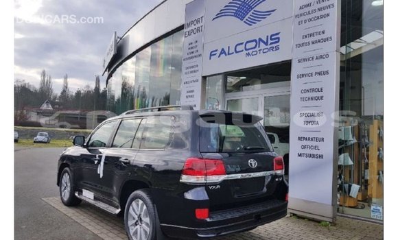 Buy Import Toyota Land Cruiser Black Car in Import - Dubai in Enga Buy Import Toyota Land Cruiser Black Car in Import - Dubai in Enga