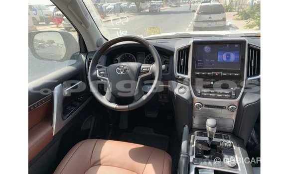 Buy Import Toyota Land Cruiser Black Car in Import - Dubai in Enga Buy Import Toyota Land Cruiser Black Car in Import - Dubai in Enga