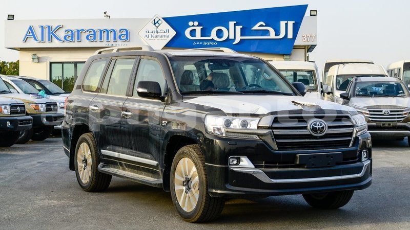 Big with watermark toyota land cruiser enga import dubai 5368