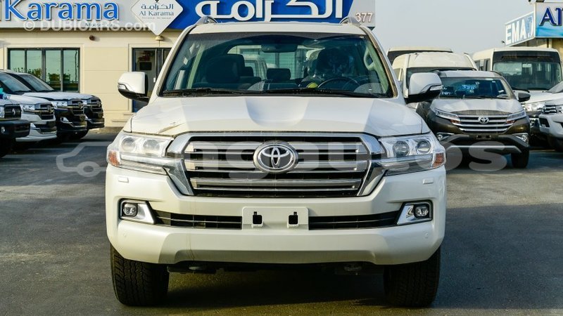 Big with watermark toyota land cruiser enga import dubai 5369