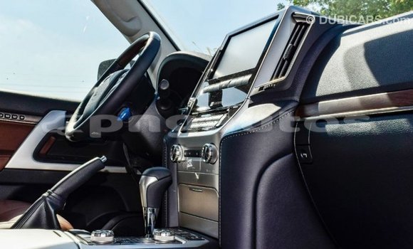 Buy Import Toyota Land Cruiser Black Car in Import - Dubai in Enga Buy Import Toyota Land Cruiser Black Car in Import - Dubai in Enga