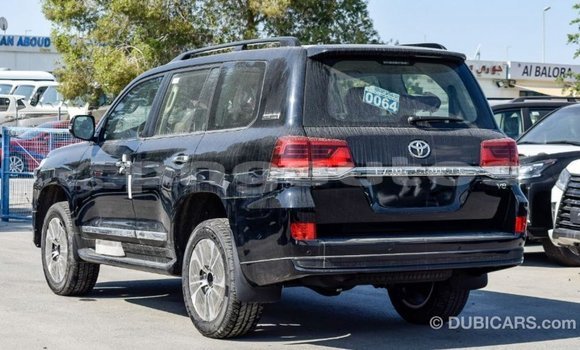 Buy Import Toyota Land Cruiser Black Car in Import - Dubai in Enga Buy Import Toyota Land Cruiser Black Car in Import - Dubai in Enga
