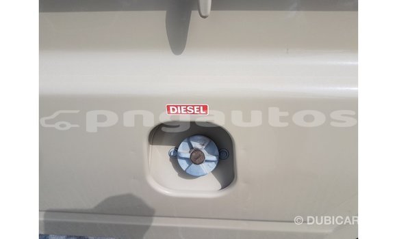 Buy Import Toyota Land Cruiser Beige Car in Import - Dubai in Enga Buy Import Toyota Land Cruiser Beige Car in Import - Dubai in Enga