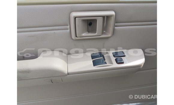 Buy Import Toyota Land Cruiser Beige Car in Import - Dubai in Enga Buy Import Toyota Land Cruiser Beige Car in Import - Dubai in Enga