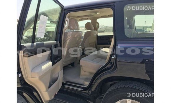 Buy Import Toyota Land Cruiser Black Car in Import - Dubai in Enga Buy Import Toyota Land Cruiser Black Car in Import - Dubai in Enga