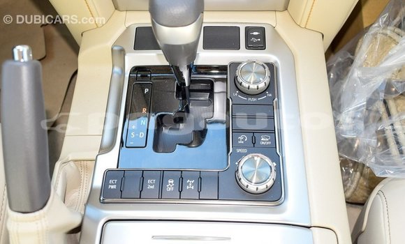 Buy Import Toyota Land Cruiser Black Car in Import - Dubai in Enga Buy Import Toyota Land Cruiser Black Car in Import - Dubai in Enga