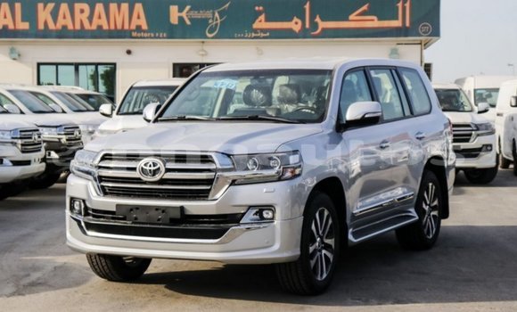 Buy Import Toyota Land Cruiser Other Car in Import - Dubai in Enga Buy Import Toyota Land Cruiser Other Car in Import - Dubai in Enga