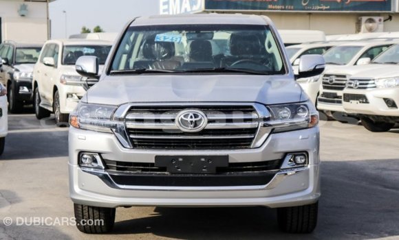 Buy Import Toyota Land Cruiser Other Car in Import - Dubai in Enga Buy Import Toyota Land Cruiser Other Car in Import - Dubai in Enga