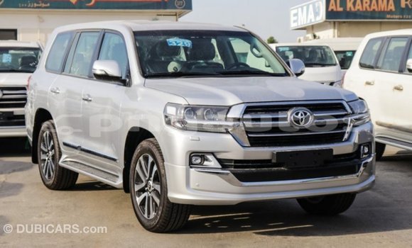 Buy Import Toyota Land Cruiser Other Car in Import - Dubai in Enga Buy Import Toyota Land Cruiser Other Car in Import - Dubai in Enga