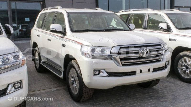 Big with watermark toyota land cruiser enga import dubai 5401