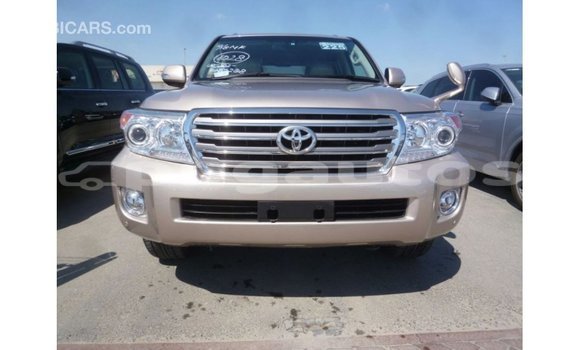 Buy Import Toyota Land Cruiser Other Car in Import - Dubai in Enga Buy Import Toyota Land Cruiser Other Car in Import - Dubai in Enga