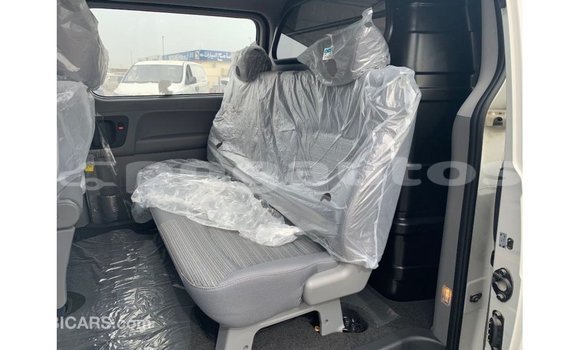 Buy Import Hyundai Cargo White Car in Import - Dubai in Enga Buy Import Hyundai Cargo White Car in Import - Dubai in Enga