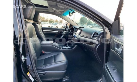 Buy Import Toyota Highlander Black Car in Import - Dubai in Enga Buy Import Toyota Highlander Black Car in Import - Dubai in Enga