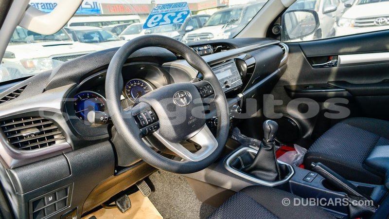 Big with watermark toyota hilux enga import dubai 5428