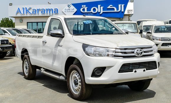 Buy Import Toyota Hilux White Car in Import - Dubai in Enga Buy Import Toyota Hilux White Car in Import - Dubai in Enga