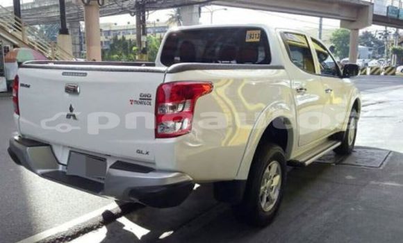 Buy Used Mitsubishi Strada Other Car in Monara in Madang