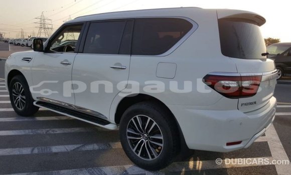 Buy Import Nissan Patrol White Car in Import - Dubai in Enga Buy Import Nissan Patrol White Car in Import - Dubai in Enga
