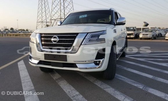 Buy Import Nissan Patrol White Car in Import - Dubai in Enga Buy Import Nissan Patrol White Car in Import - Dubai in Enga
