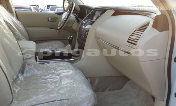 Buy Import Nissan Patrol White Car in Import - Dubai in Enga Buy Import Nissan Patrol White Car in Import - Dubai in Enga
