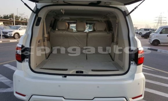 Buy Import Nissan Patrol White Car in Import - Dubai in Enga Buy Import Nissan Patrol White Car in Import - Dubai in Enga