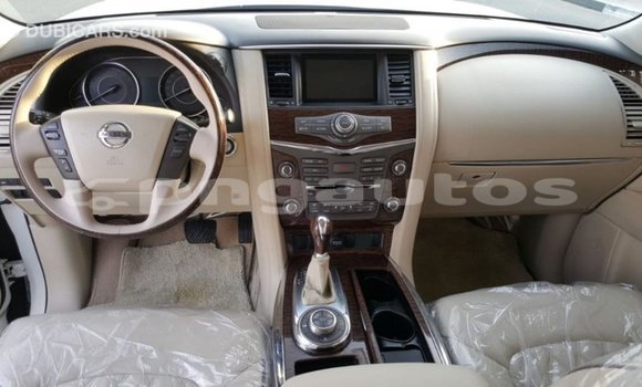 Buy Import Nissan Patrol White Car in Import - Dubai in Enga Buy Import Nissan Patrol White Car in Import - Dubai in Enga