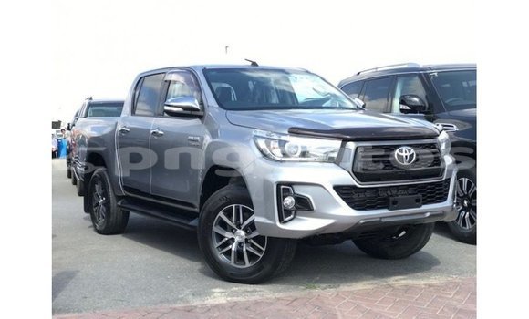 Buy Import Toyota Hilux Other Car in Import - Dubai in Enga Buy Import Toyota Hilux Other Car in Import - Dubai in Enga