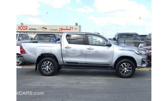 Buy Import Toyota Hilux Other Car in Import - Dubai in Enga Buy Import Toyota Hilux Other Car in Import - Dubai in Enga