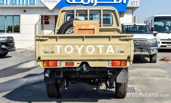 Buy Import Toyota Land Cruiser Beige Car in Import - Dubai in Enga Buy Import Toyota Land Cruiser Beige Car in Import - Dubai in Enga