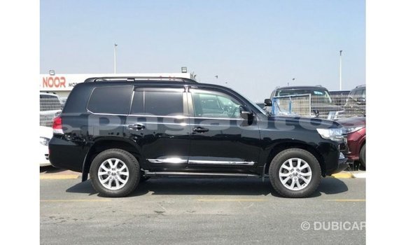 Buy Import Toyota Land Cruiser Black Car in Import - Dubai in Enga Buy Import Toyota Land Cruiser Black Car in Import - Dubai in Enga