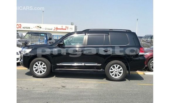 Buy Import Toyota Land Cruiser Black Car in Import - Dubai in Enga Buy Import Toyota Land Cruiser Black Car in Import - Dubai in Enga