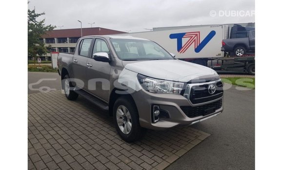 Buy Import Toyota Hilux Other Car in Import - Dubai in Enga Buy Import Toyota Hilux Other Car in Import - Dubai in Enga