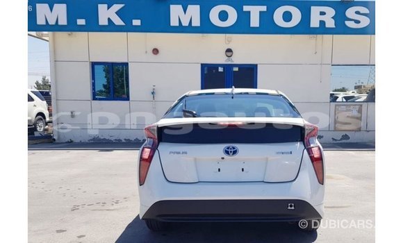 Buy Import Toyota Prius White Car in Import - Dubai in Enga Buy Import Toyota Prius White Car in Import - Dubai in Enga