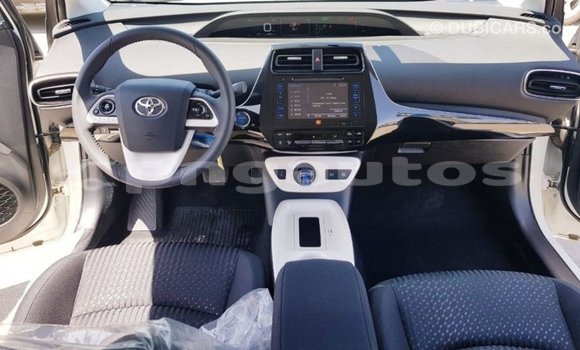 Buy Import Toyota Prius White Car in Import - Dubai in Enga Buy Import Toyota Prius White Car in Import - Dubai in Enga