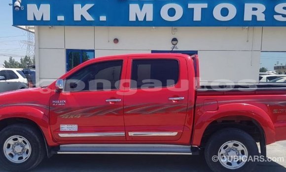 Buy Import Toyota Hilux Red Car in Import - Dubai in Enga Buy Import Toyota Hilux Red Car in Import - Dubai in Enga