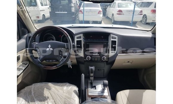 Buy Import Mitsubishi Pajero Red Car in Import - Dubai in Enga Buy Import Mitsubishi Pajero Red Car in Import - Dubai in Enga