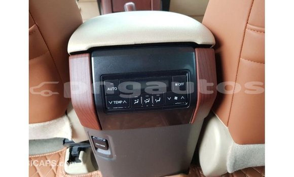 Buy Import Toyota Prado White Car in Import - Dubai in Enga Buy Import Toyota Prado White Car in Import - Dubai in Enga