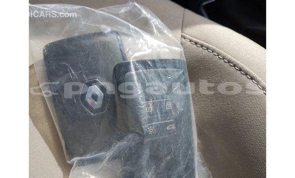 Buy Import Renault 19 Green Car in Import - Dubai in Enga Buy Import Renault 19 Green Car in Import - Dubai in Enga