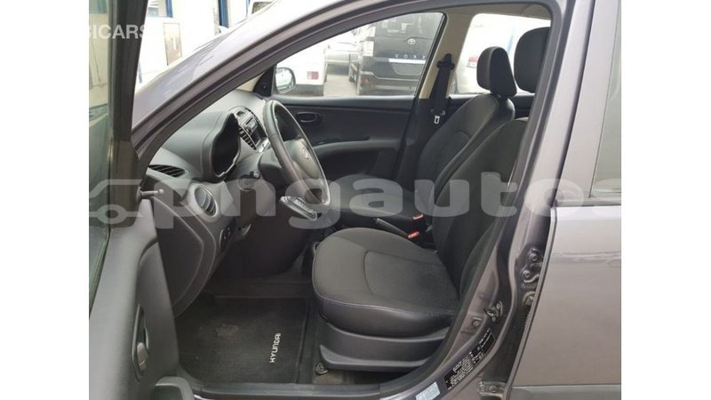 Big with watermark hyundai i10 enga import dubai 5507