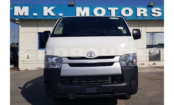 Buy Import Toyota Hiace White Car in Import - Dubai in Enga Buy Import Toyota Hiace White Car in Import - Dubai in Enga