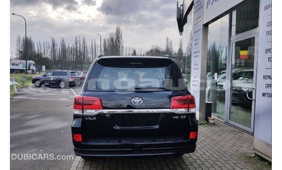 Buy Import Toyota Land Cruiser Black Car in Import - Dubai in Enga Buy Import Toyota Land Cruiser Black Car in Import - Dubai in Enga