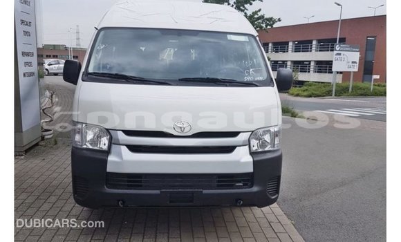 Buy Import Toyota Hiace White Car in Import - Dubai in Enga Buy Import Toyota Hiace White Car in Import - Dubai in Enga