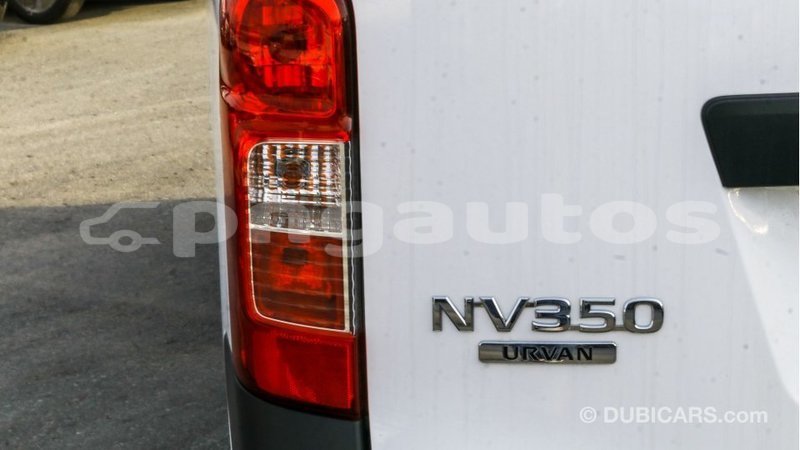 Big with watermark nissan urvan enga import dubai 5526